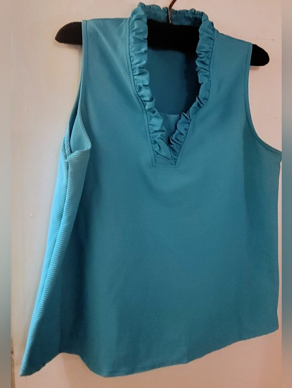 Chico's Teal Ruffle V-Neck Sleeveless Tank